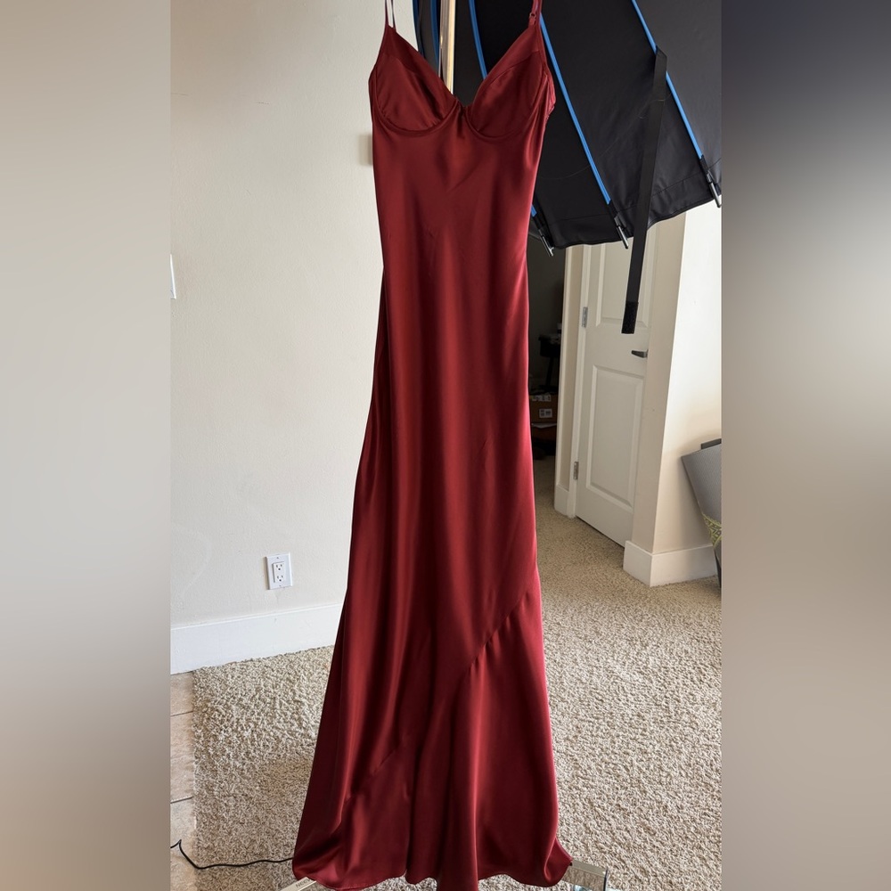 Reformation Silk Neva Dress in Romance, *light flaws* - Picture 4 of 11